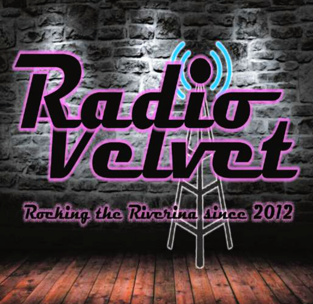 Radio Velvet, cover band in Wagga Wagga