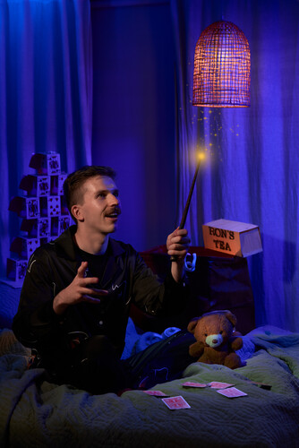 The Magic Pyjama Party, children's magician in Windsor, photo 3
