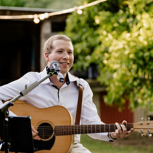 Dylan Raath, singer in Wodonga, photo 2