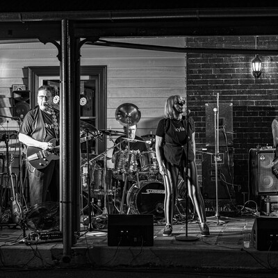 Skylark, cover band in Wollongong