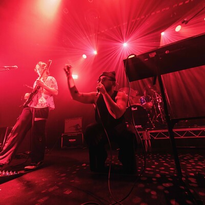 Raindance, musical duo in Wollongong, photo 2
