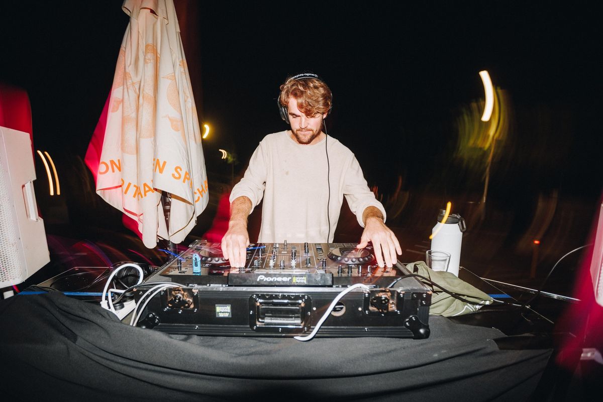 chwis, dj in Wollongong
