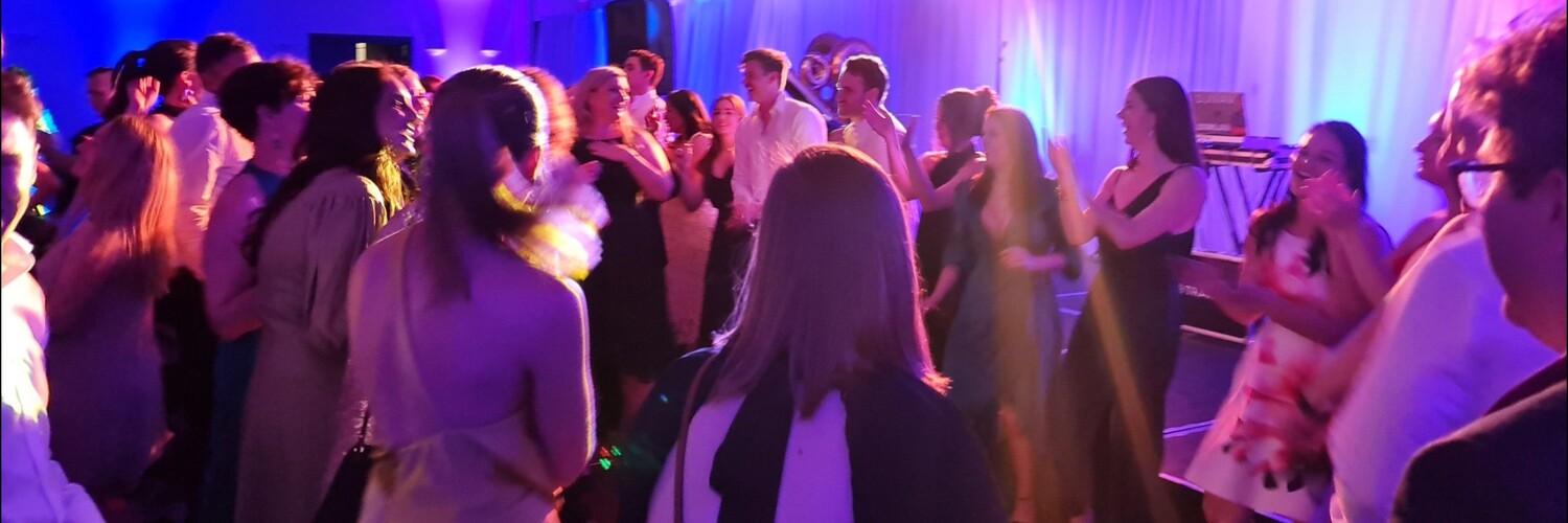 DjNav Sydney & The Selfie Station, live in Wollongong, photo 3