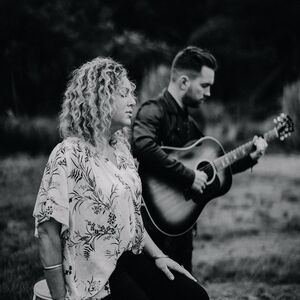 Tillee Music, musical duo in Wollongong, photo 2