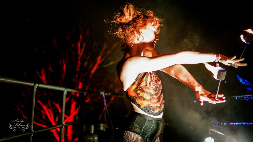 Ember Flow, fire performer in Wollongong, photo 3