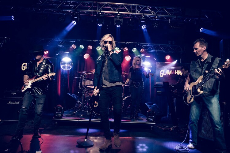 Glam Haven, tribute band in Wollongong, photo 3