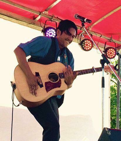 Ari Davis, musical soloist in WA