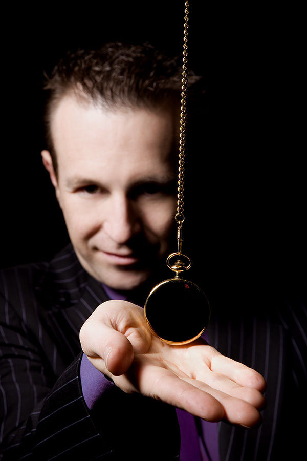 Bill Wheeler, hypnotist in Sydney, photo 2