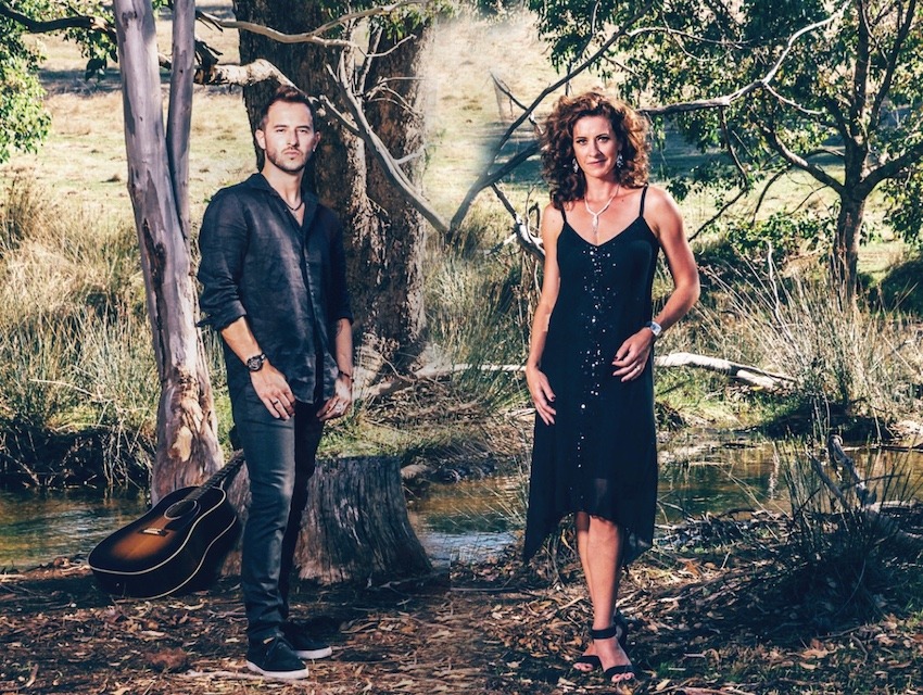 Diamond Road, musical duo in Perth, photo 2