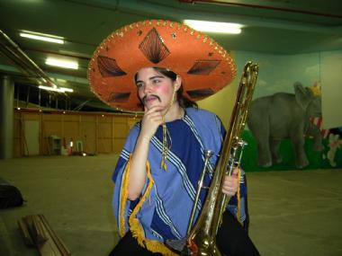 Mexicano Chicas, brass band in Melbourne, photo 3
